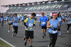 BIB: 52865, 53266
                            <button type="button" onclick="openModal(10463876)" class="btn btn-primary btn-sm float-right btn-popup" data-toggle="modal" data-target=".modal-high-quality">
                        <i class="fas fa-shopping-cart"></i> Add to Cart
                    </button>
                                            <button type="button" onclick="isThisMe(10463876, true)" class="btn btn-success btn-sm float-right btn-popup btn-isme hidden" data-toggle="tooltip" data-placement="bottom" title="นี่คือรูปของคุณใช่ไหม คลิกที่นี่เพื่อเอาเข้าอัลบั้ม">
                        <i class="fas fa-plus"></i> Add to album
                    </button>
                    <button type="button" onclick="isThisMe(10463876, false)" class="btn btn-warning btn-sm float-right btn-popup btn-isnotme hidden">
                        <i class="fas fa-ban"></i> Remove from album
                    </button>